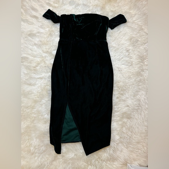 Fashion Nova Medium Off Shoulder Velvet Dress with Slit - Picture 2 of 9